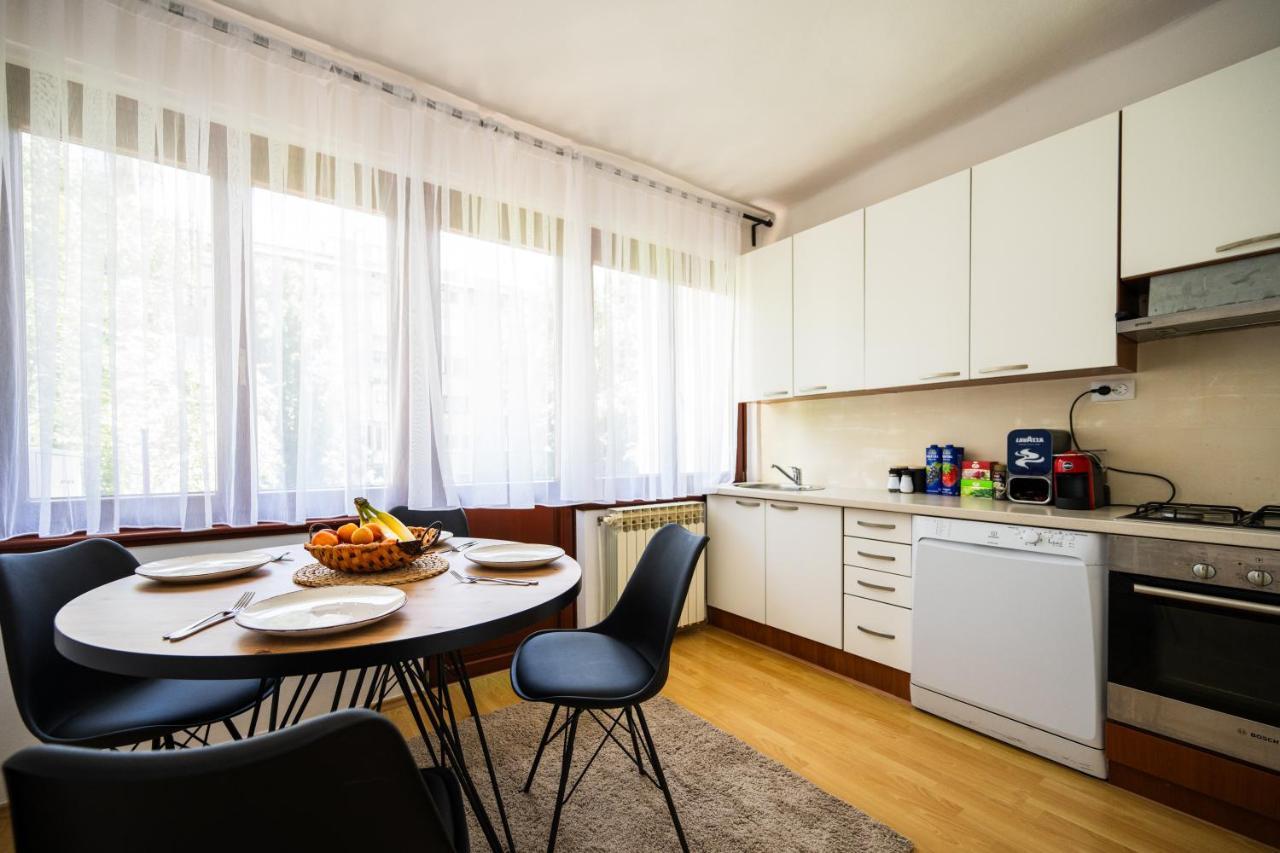Cozy One-Bedroom Apartment Near City Center SJJ Exteriér fotografie